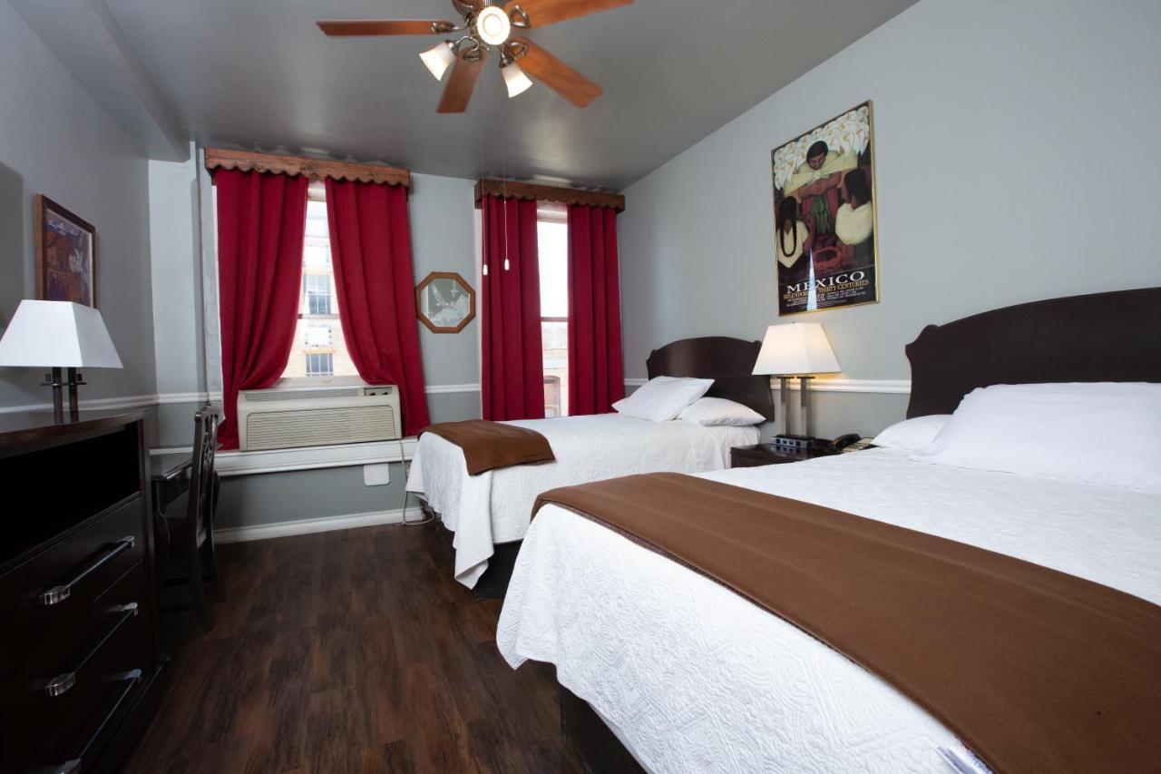 The Rialto Hotel Ларедо Экстерьер фото